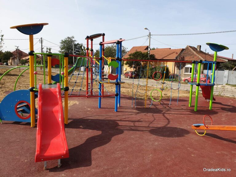 parcul barcaului loc de joaca 768x576